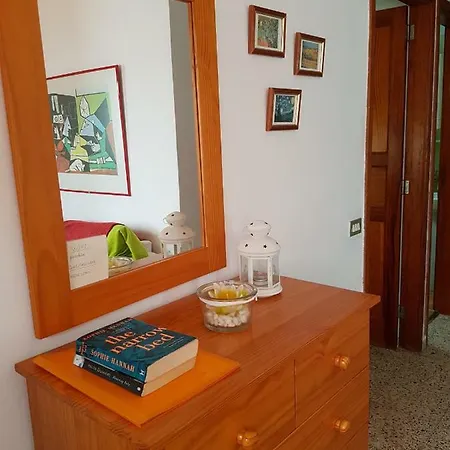 Atico Con Vistas Al Mar, شقة